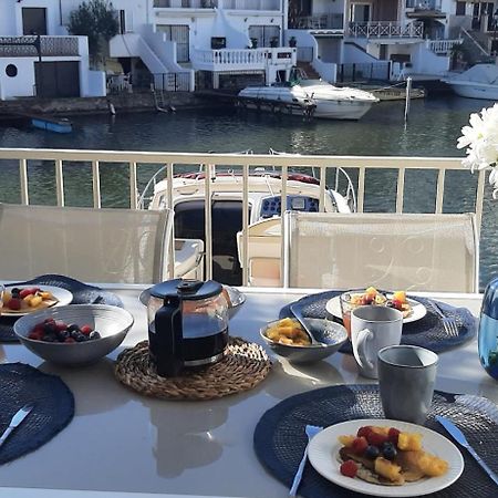 Casa Blue Port Banyuls Empuriabrava Villa Bagian luar foto
