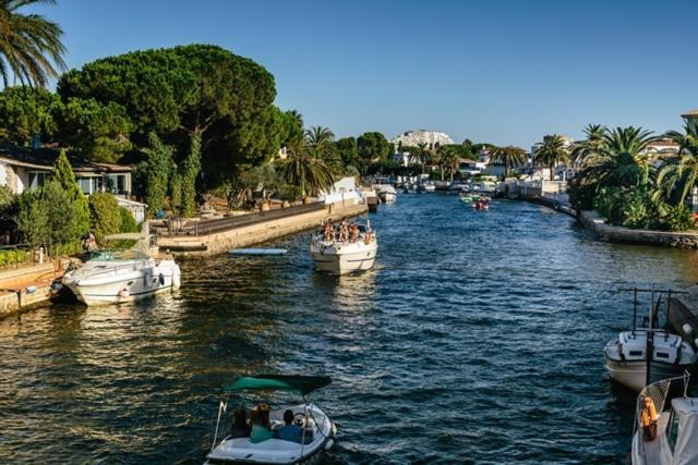 Casa Blue Port Banyuls Empuriabrava Villa Bagian luar foto