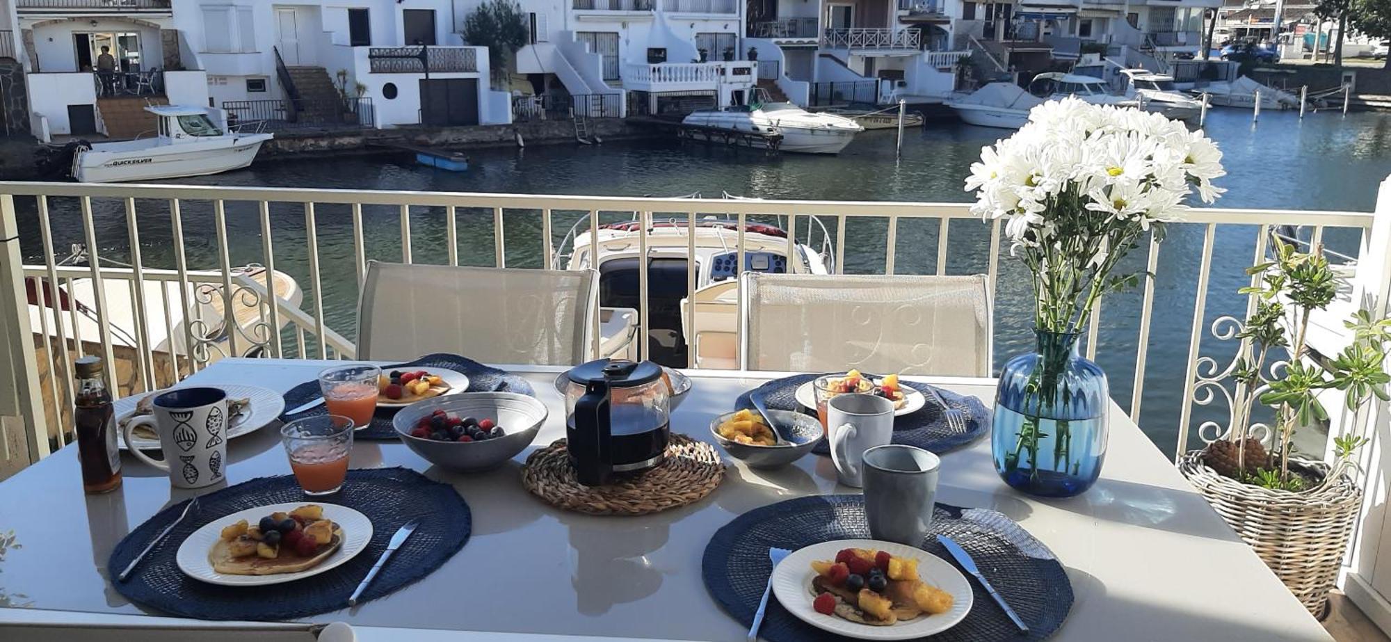 Casa Blue Port Banyuls Empuriabrava Villa Bagian luar foto